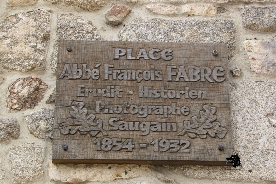 Plaque Abbé François Fabre à Saugues